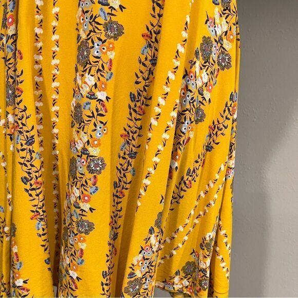 Old Navy fit and flare skater style floral mini dress with straps size S P - Picture 4 of 14